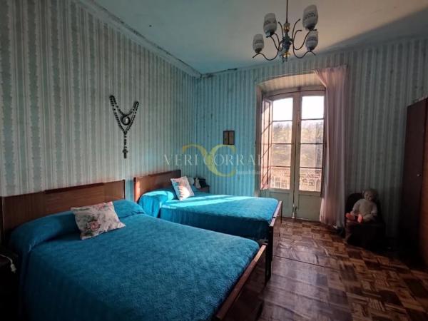 Casa independiente en carretera de Robledo y Cereceda