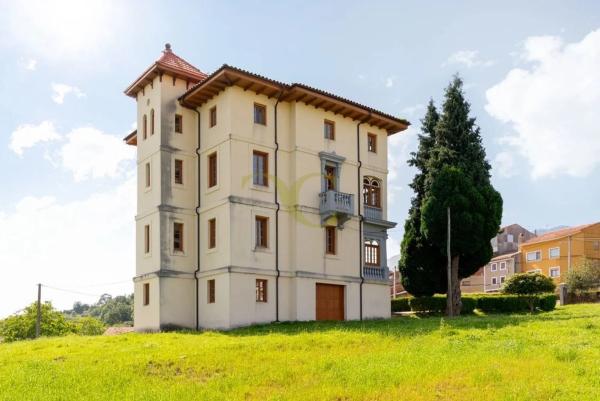 Casa independiente en calle Porrua