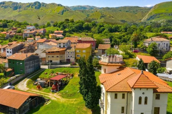 Casa independiente en calle Porrua
