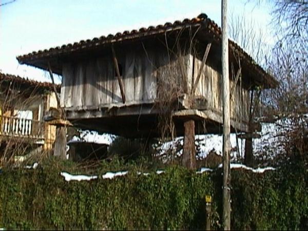 Casa rural en Corao Castillo s/n Calleprincipalsn