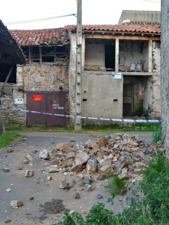 Casa de pueblo en Lugar Gobiendes s/n sn