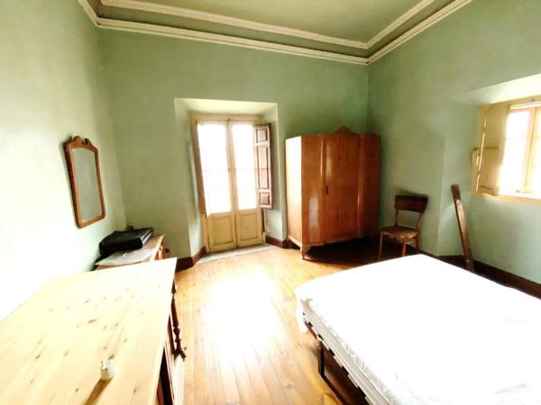 Caserón en Peñamellera Alta