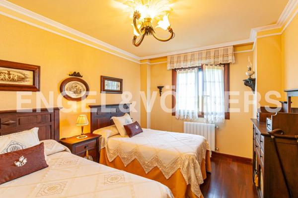 Casa independiente en Enol s/n