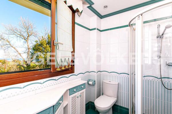 Casa independiente en Enol s/n