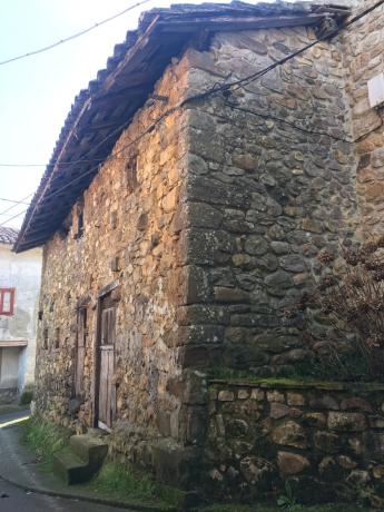 Casa de pueblo en Lugar Sebares, 86