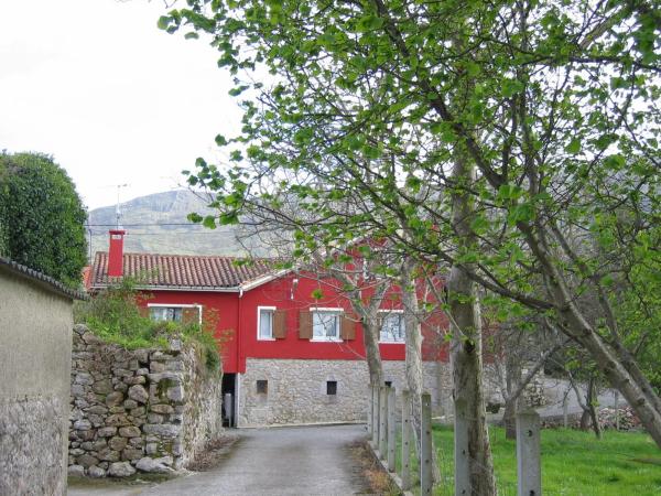 Casa de pueblo en Lugar Toriello s/n