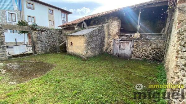 Casa independiente en calle Badalán