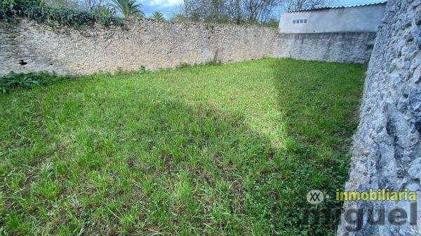 Casa independiente en calle Badalán