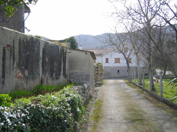 Casa de pueblo en Lugar Toriello s/n