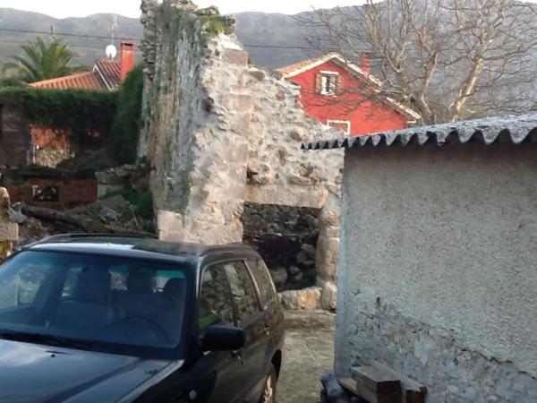 Casa de pueblo en Lugar Toriello s/n