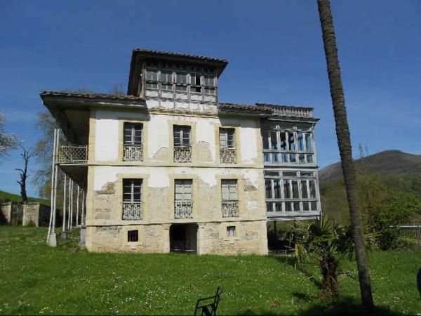 Casa independiente en carretera N-634