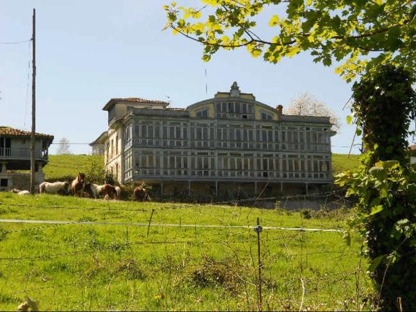 Casa independiente en carretera N-634