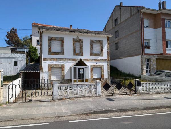 Casa independiente en calle Crucero