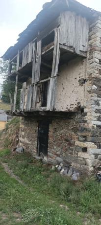 Casa de pueblo en El carbayon, 2