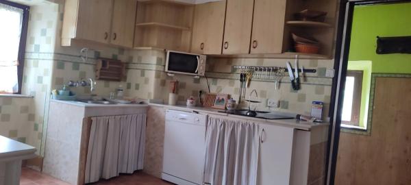 Casa de pueblo en calle Cimadevilla, 2