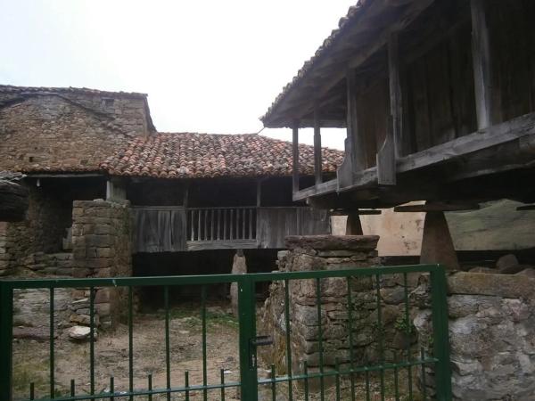 Casa de pueblo en Vía