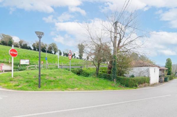 Casa independiente en calle José María Velasco Álvarez, 1