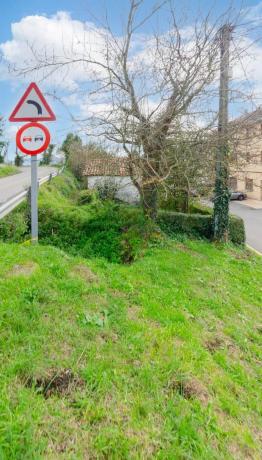 Casa independiente en calle José María Velasco Álvarez, 1