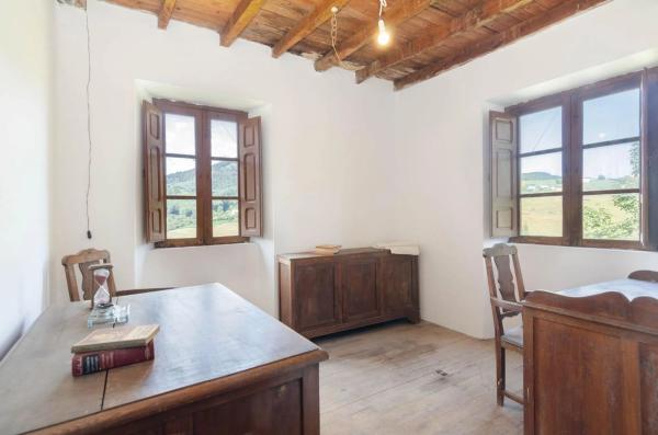 Casa independiente en Luarca - Pola de Allande, 4 -7