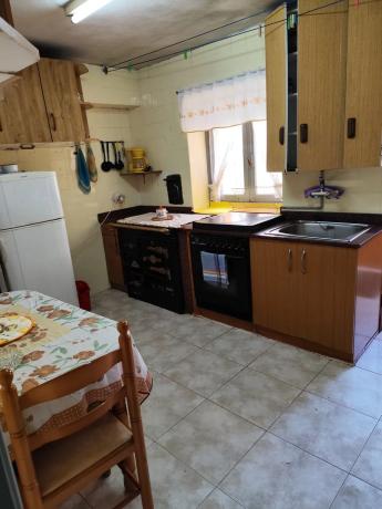 Casa independiente en tineo s/n