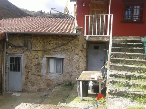 Casa de pueblo en carretera general, 3