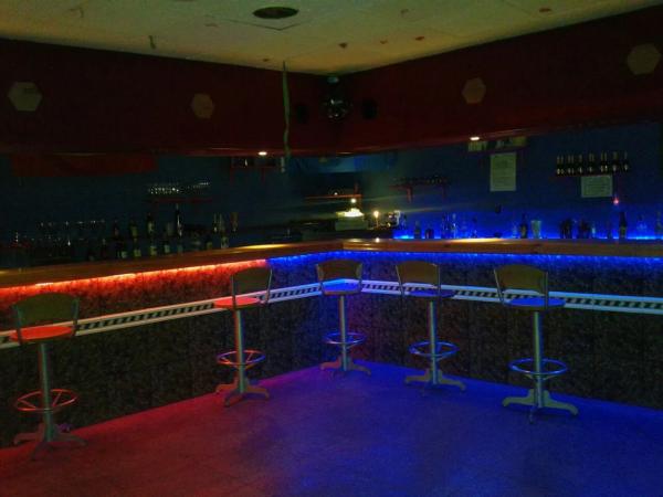 Casa de pueblo en carretera general, 3