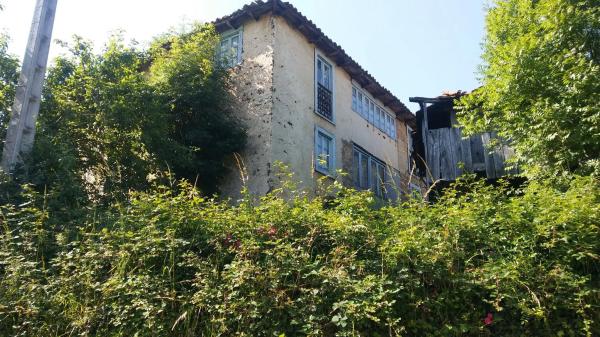 Casa rural en La Mortera, 25