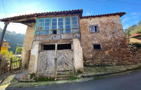 Casa independiente en Tuña, 80