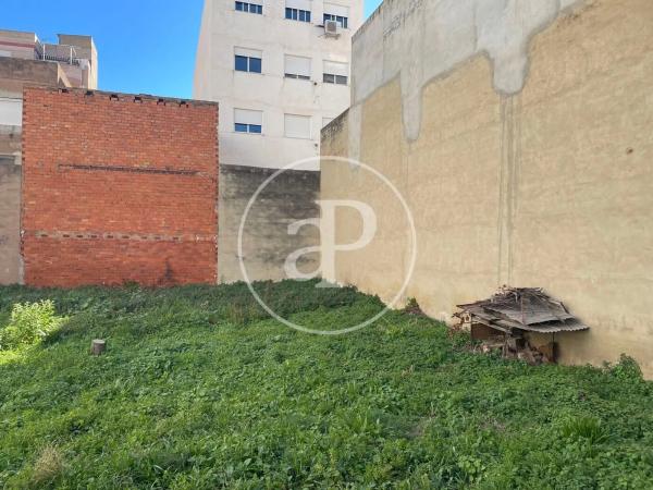 Terreno en avenida del Maestrat