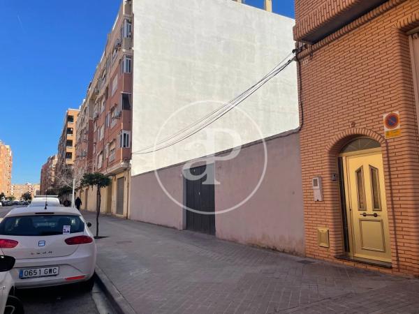 Terreno en avenida del Maestrat