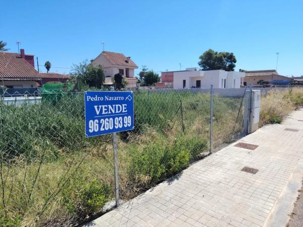 Terreno en calle Picanya, 18