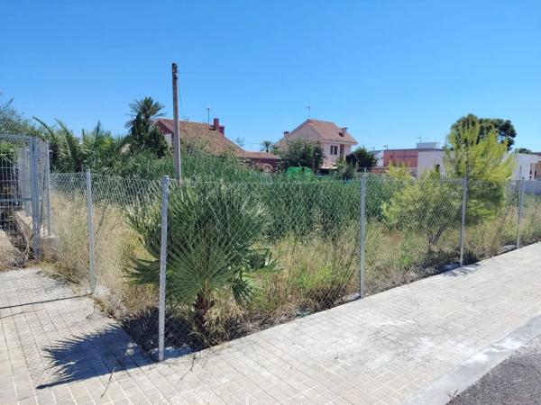 Terreno en calle Picanya, 18