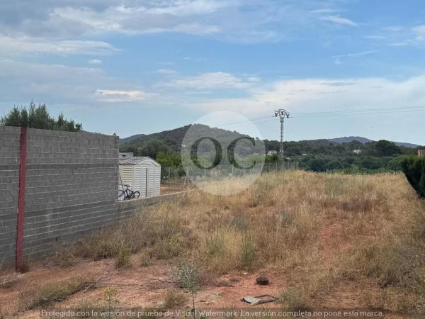 Terreno en avenida de València, 23