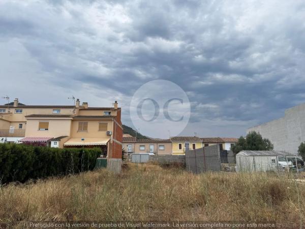 Terreno en avenida de València, 23