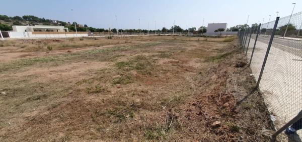 Terreno en calle Mossén Cucaló, 19 M
