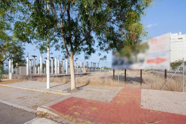 Terreno en calle Josefina Corresa