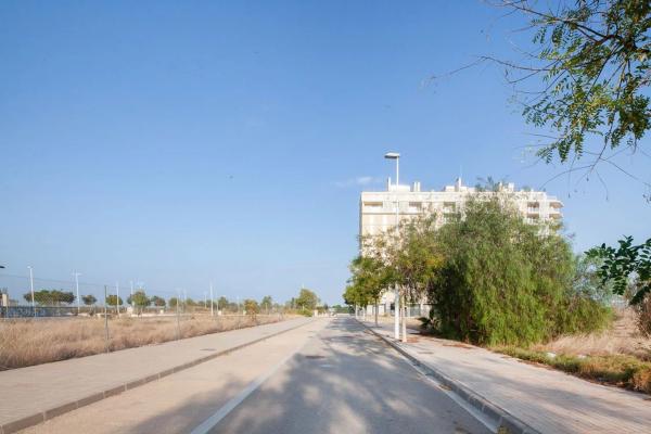Terreno en calle Josefina Corresa