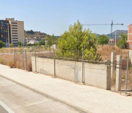 Terreno en avenida Agermanats s/n Sn