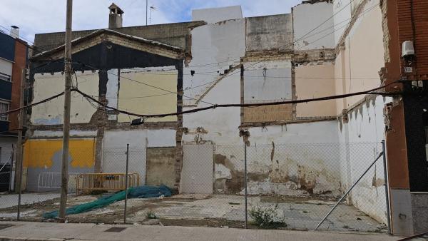 Terreno en calle Lluís Vives