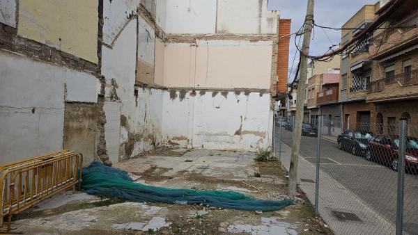 Terreno en calle Lluís Vives