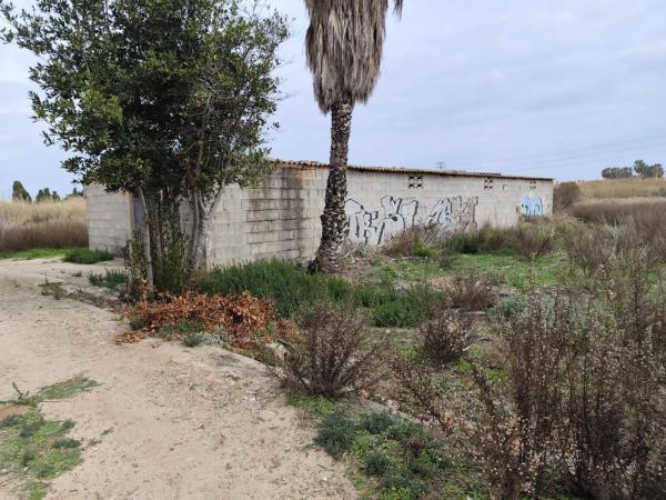 Terreno en Avda de Abril - 9 de Octubre