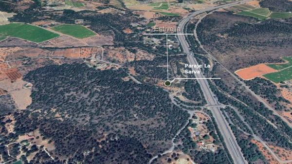 Terreno en camino de la Sarva