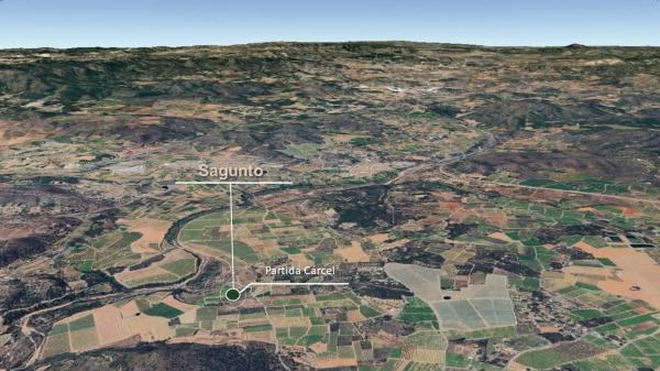 Terreno en calle Orient