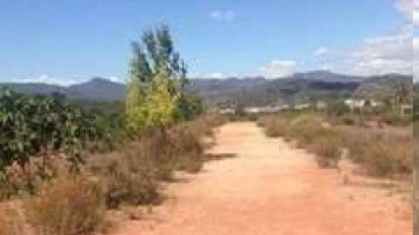 Terreno en plaza Poligono 6