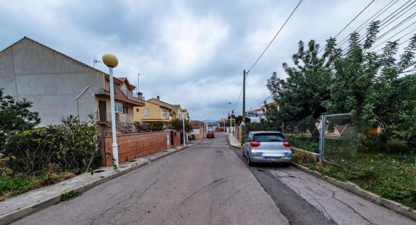 Terreno en calle Bosch Marín
