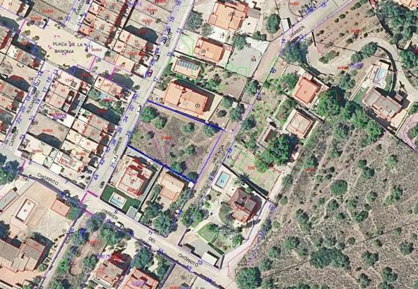 Terreno en calle Bosch Marín