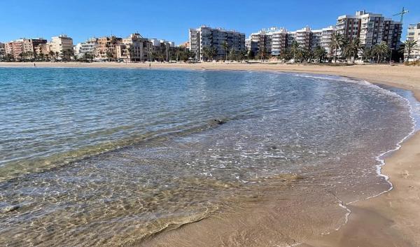 Terreno en calle Juan Molinero