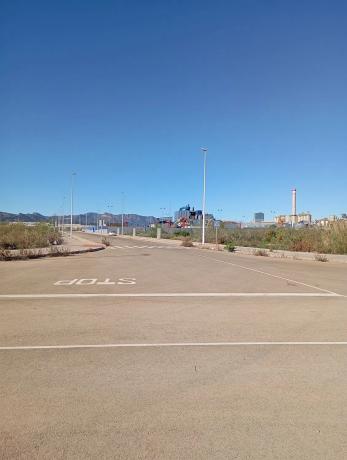 Terreno en Avda de Abril - 9 de Octubre