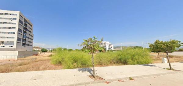 Terreno en avenida de la Mallada s/n