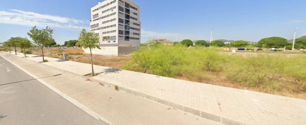 Terreno en avenida de la Mallada s/n